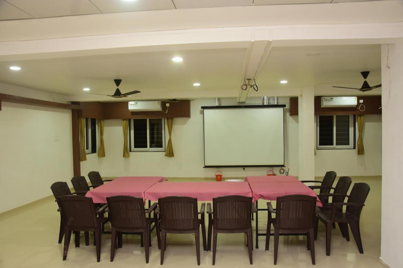 Hotel Regal Panhala Residency Extérieur photo